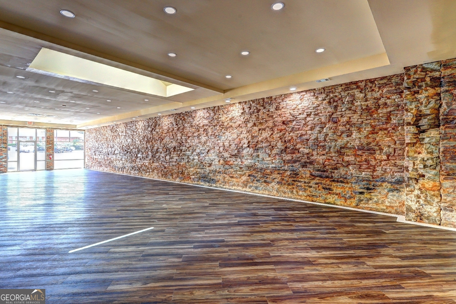15 Market Street Property Photo 9