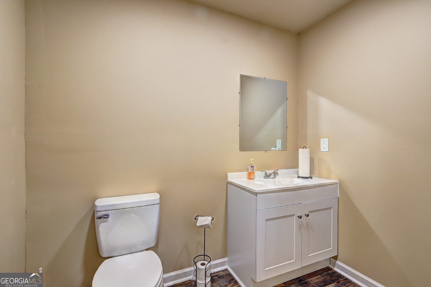 15 Market Street Property Photo 16