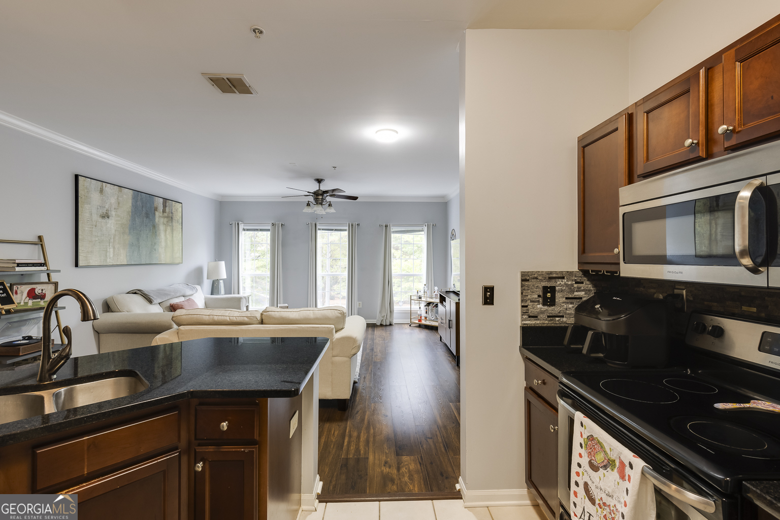 5641 Roswell Road # 307 Property Photo 1