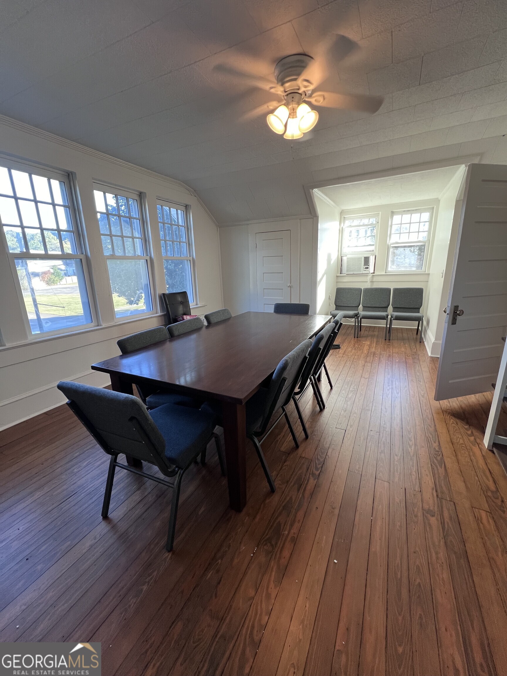 416 N Wall Street # B Property Photo 2
