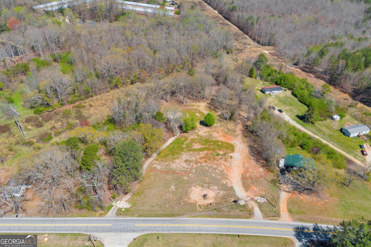 7174 Highway 53 Property Photo 6