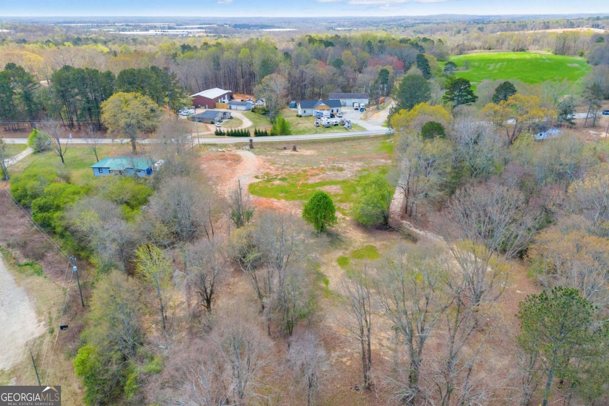7174 Highway 53 Property Photo 11