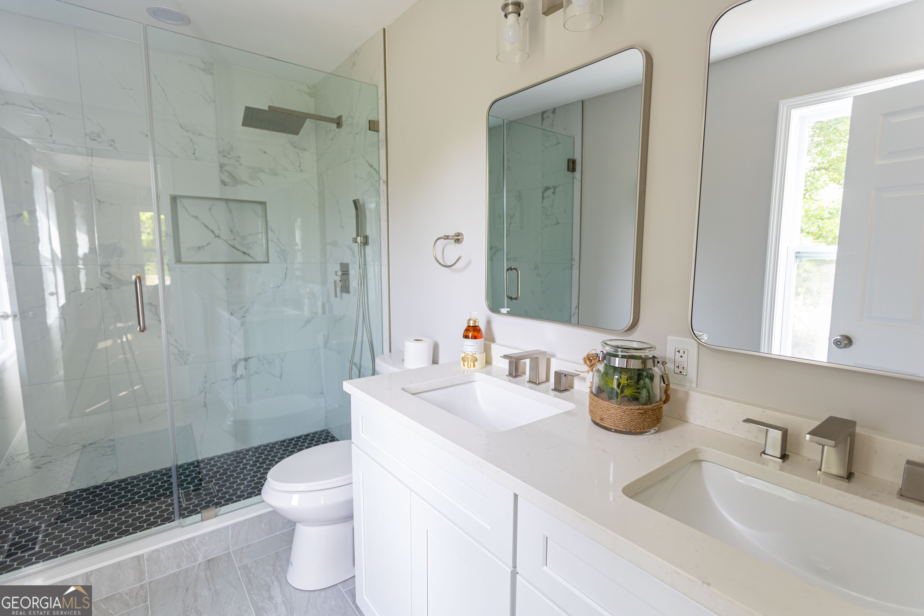 1073 We King Road Property Photo 31