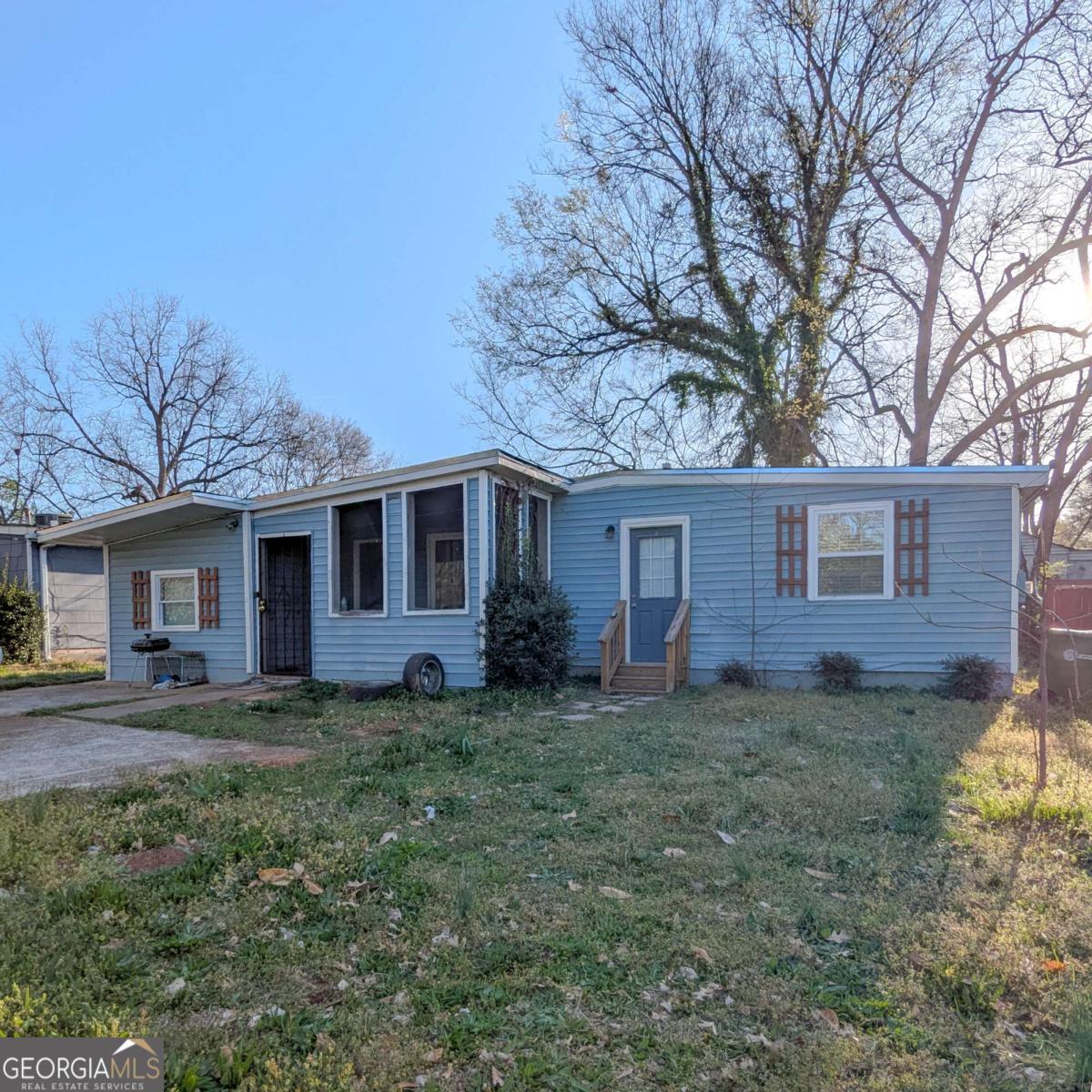1672 Thornton Place Property Photo 1
