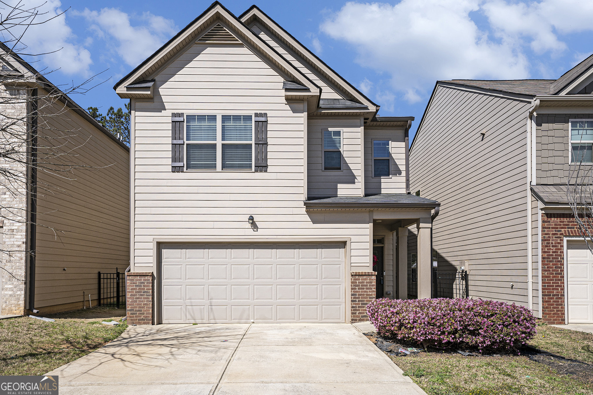3045 Hendrick Drive Property Photo 1