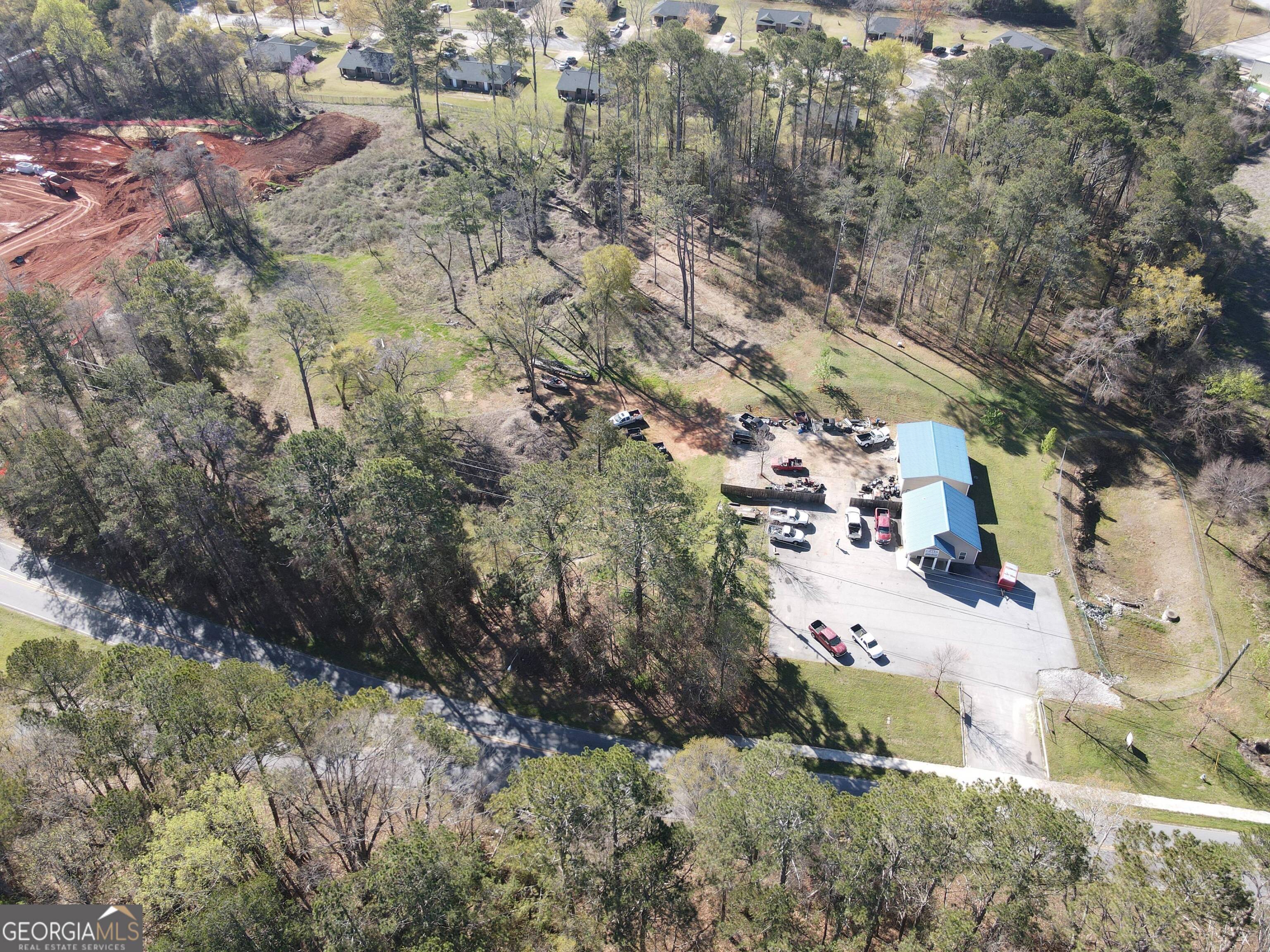 7117 Brown Bridge Road Property Photo 3