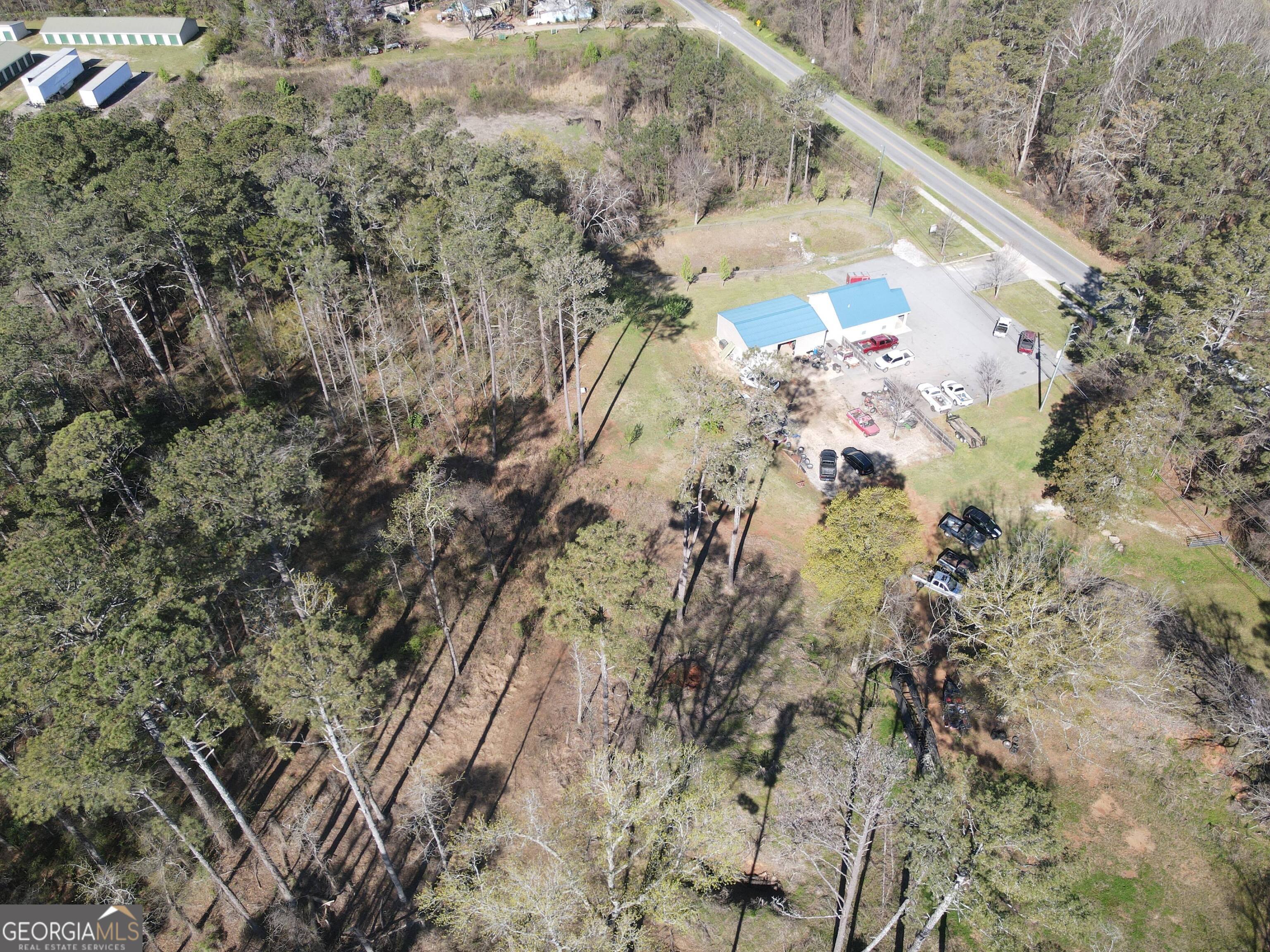 7117 Brown Bridge Road Property Photo 7