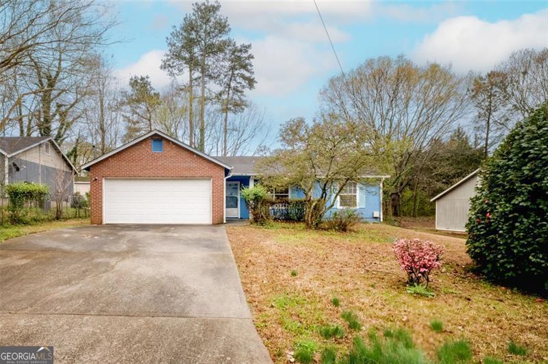 2410 Deep Shoals Circle Property Photo 1