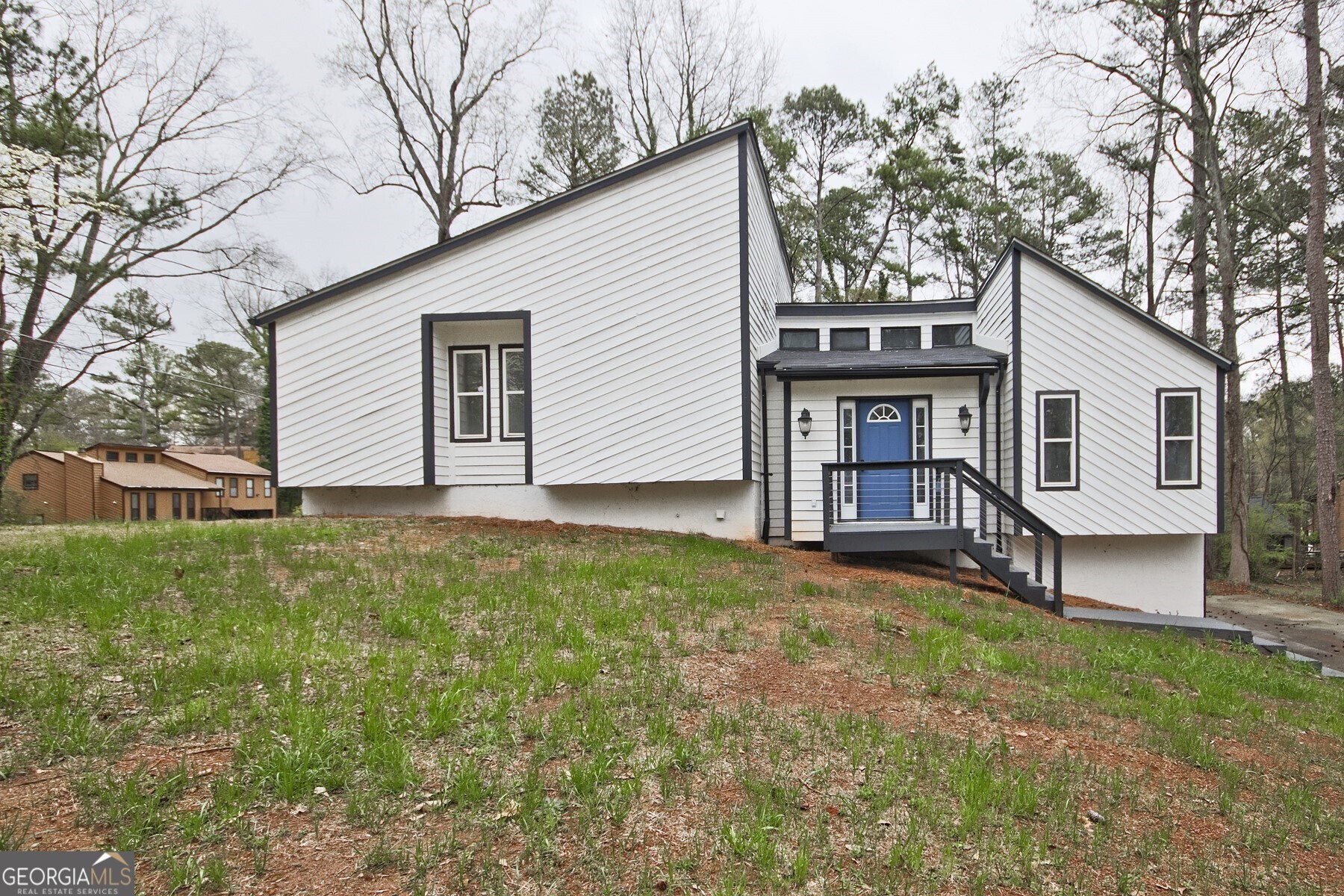 30088 Real Estate Listings Main Image