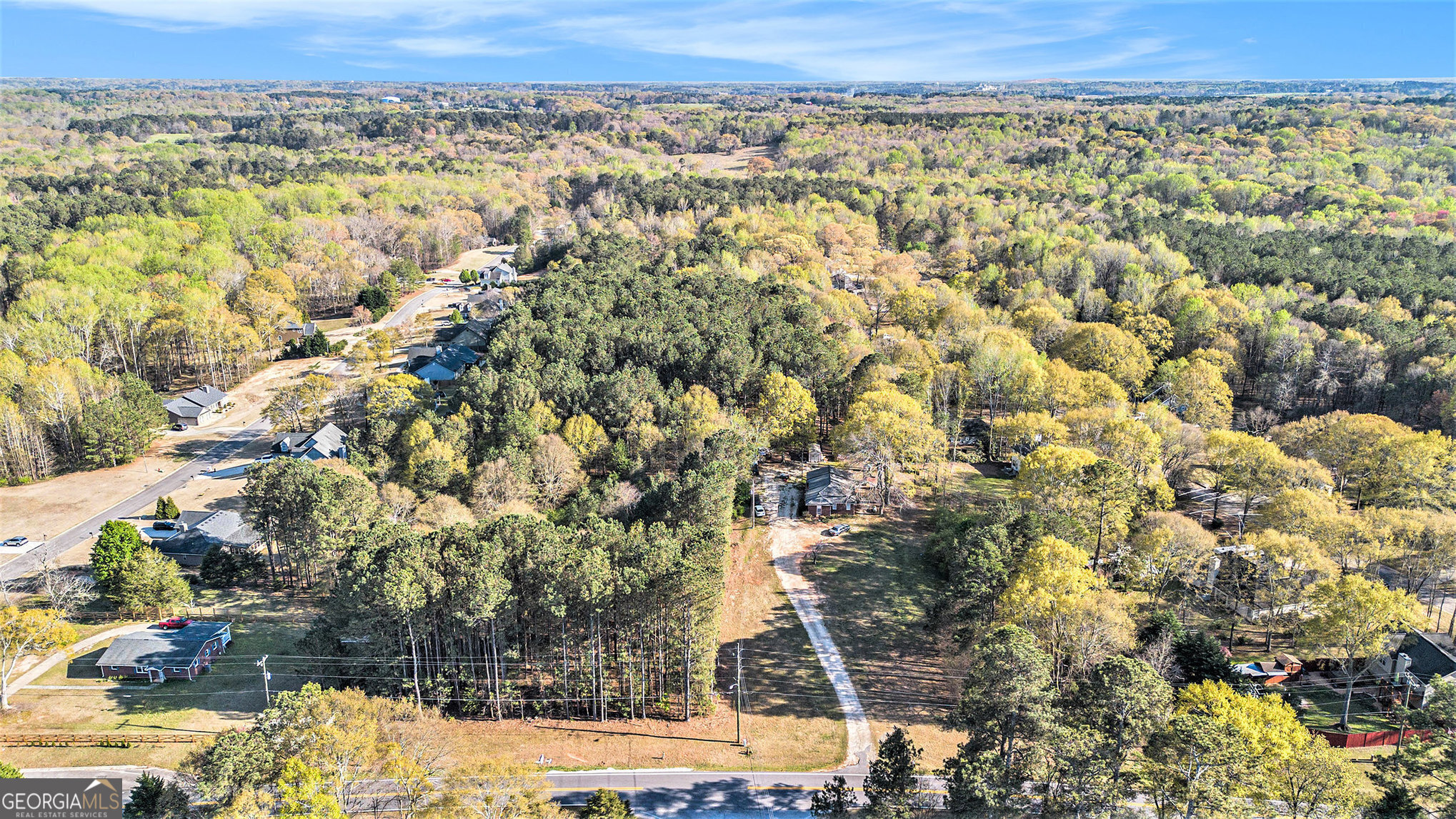 681 County Line Auburn Road Property Photo