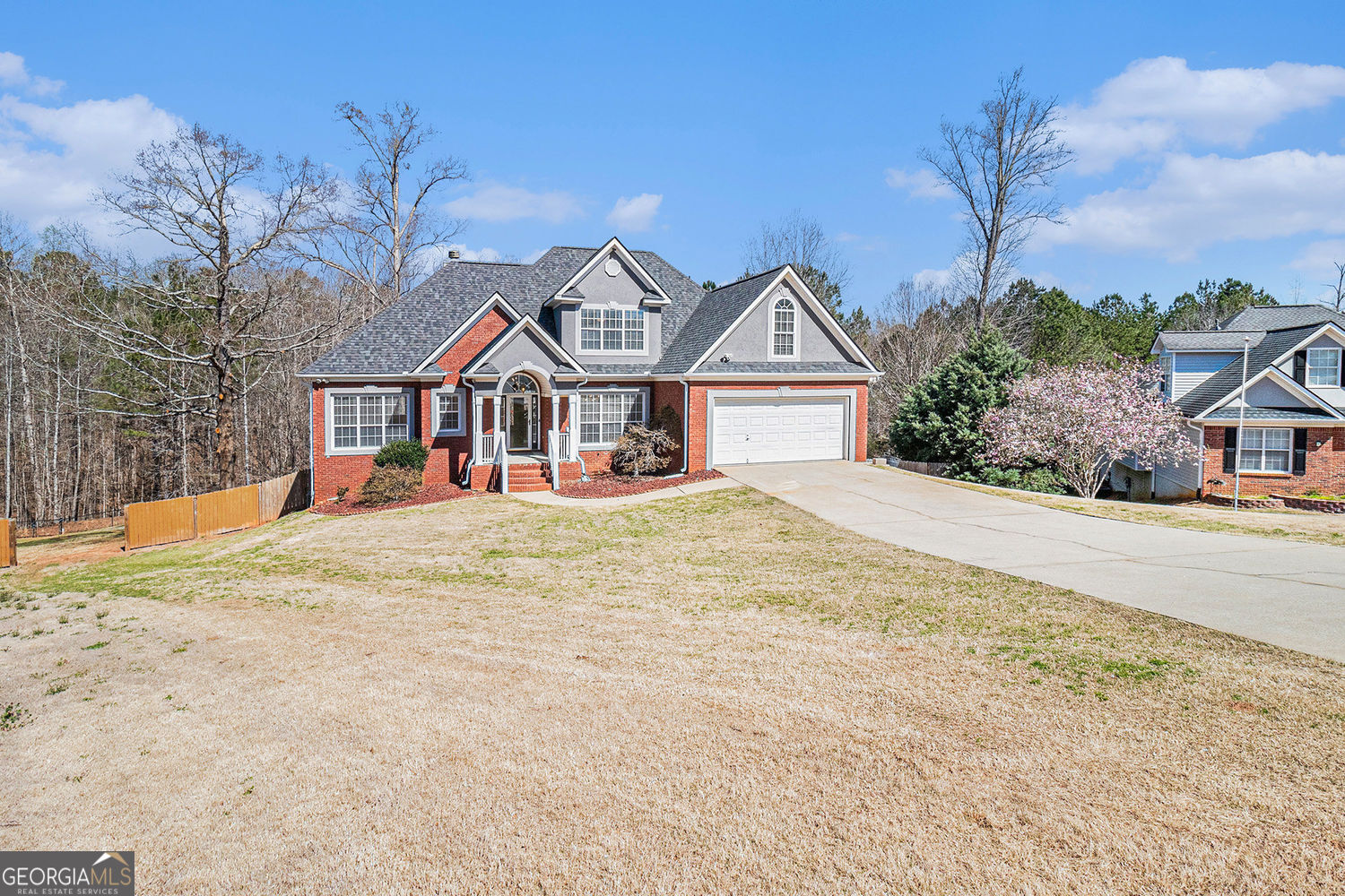1092 Shumard Lane Property Photo 1