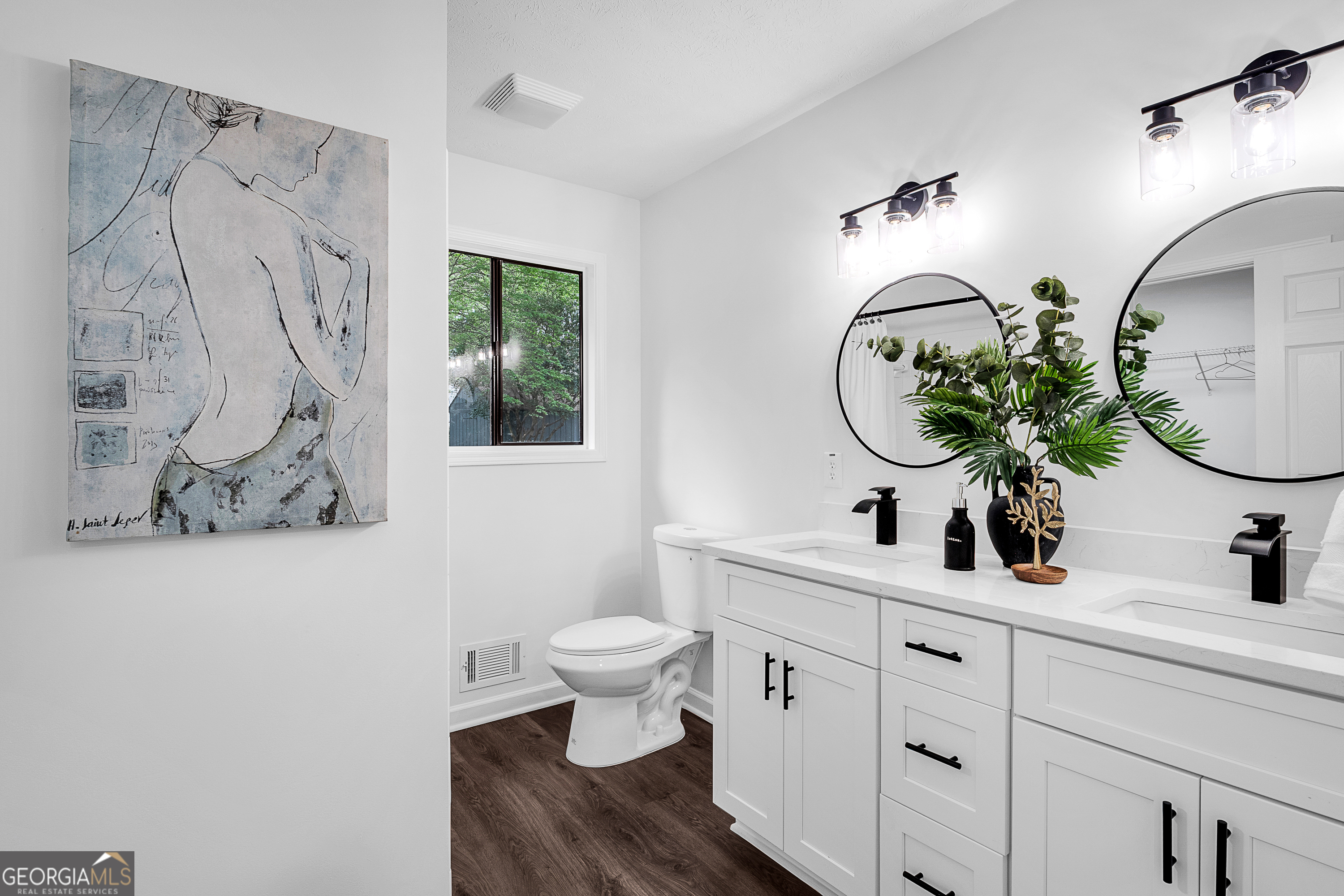 2512 Hidden Hills Drive Property Photo 12