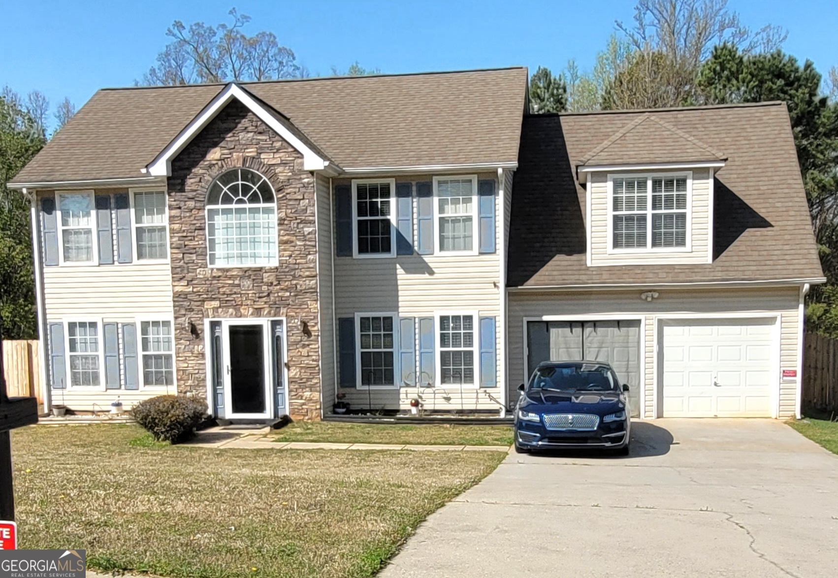 1055 Field View Drive Property Photo 1