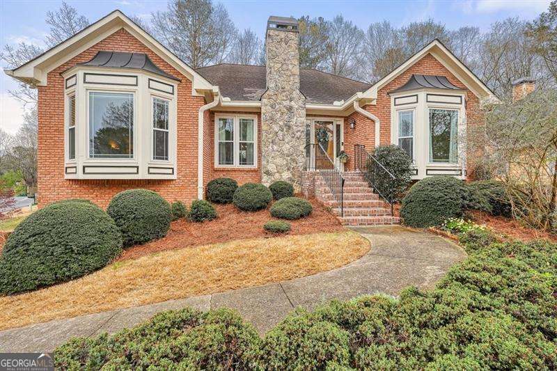 1002 Wedgewood Court Property Photo 1