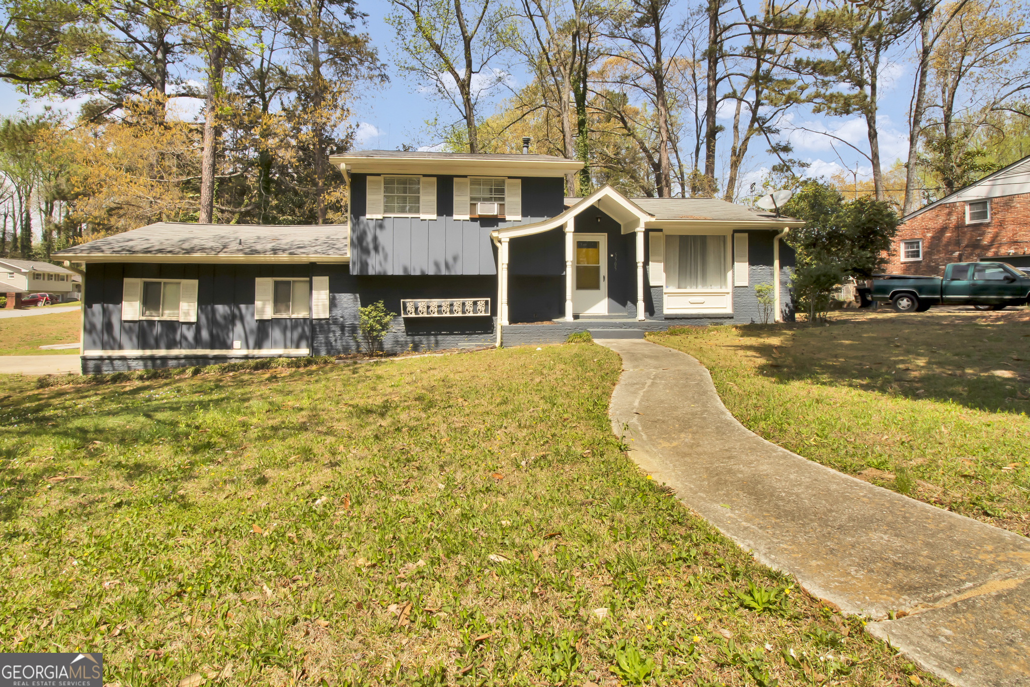 5505 Longmeadow Property Photo 1