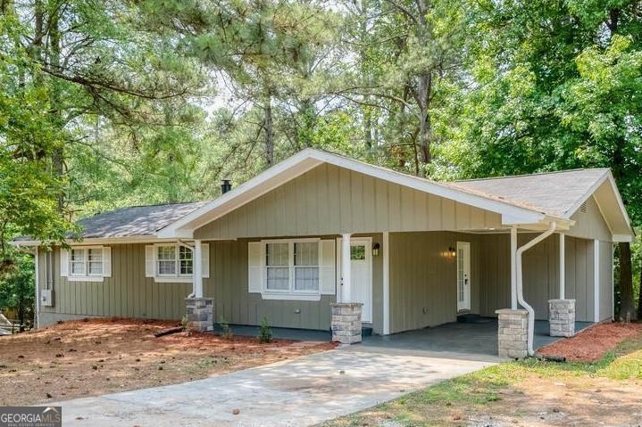 2279 Hickory Grove Road Nw Property Photo 1