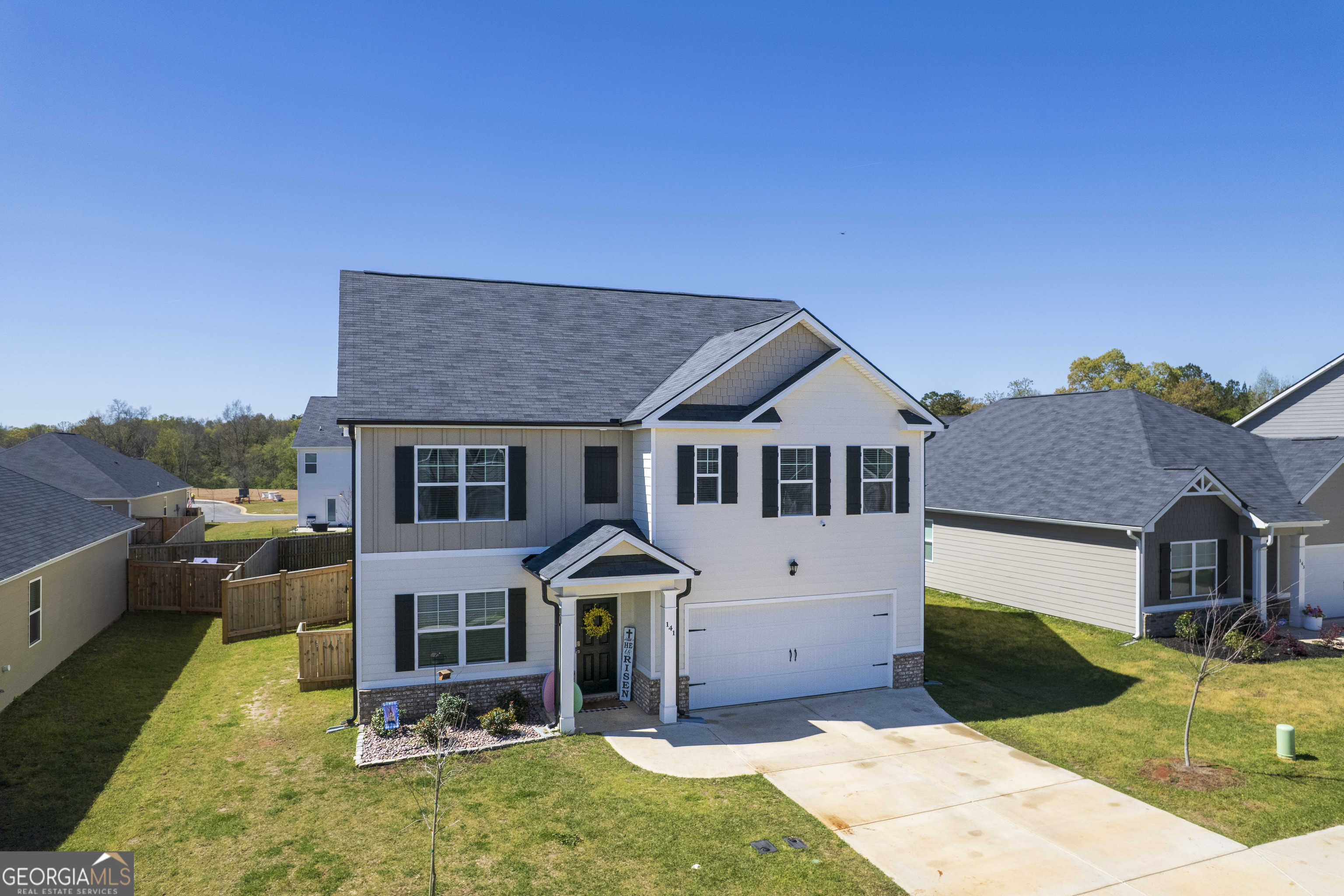141 Farmers Way Property Photo 1