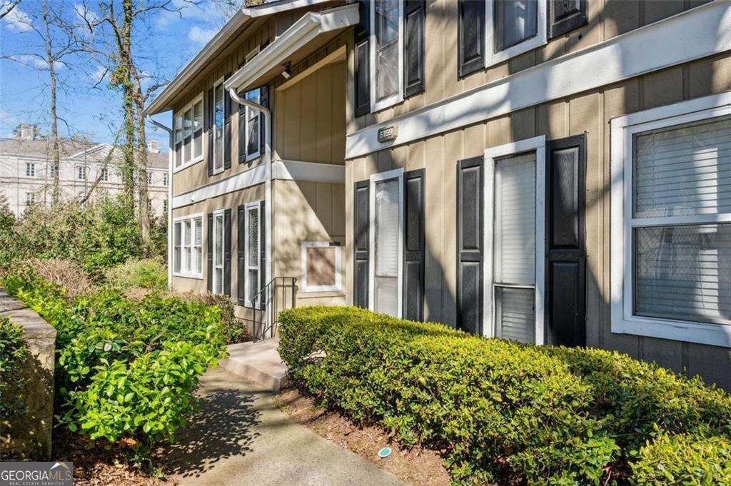 5159 Roswell Road # 7 Property Photo 1