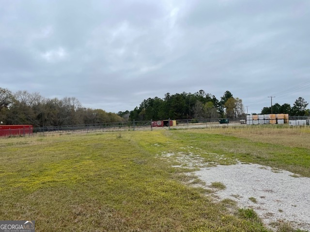 2127 Us Highway 301 S Property Photo 2