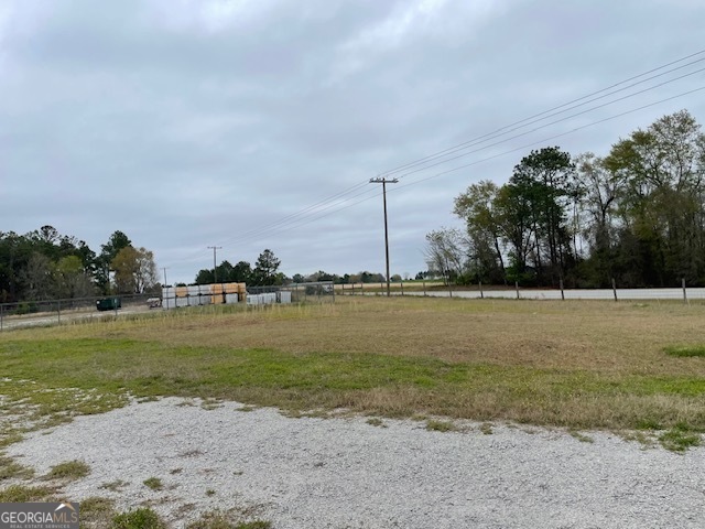 2127 Us Highway 301 S Property Photo 3