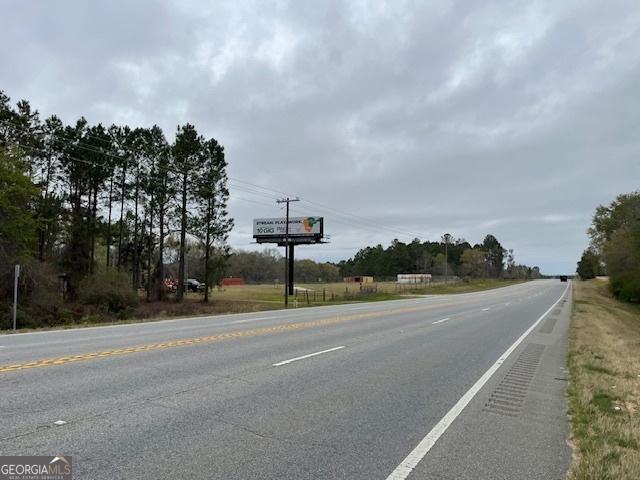 2127 Us Highway 301 S Property Photo 4