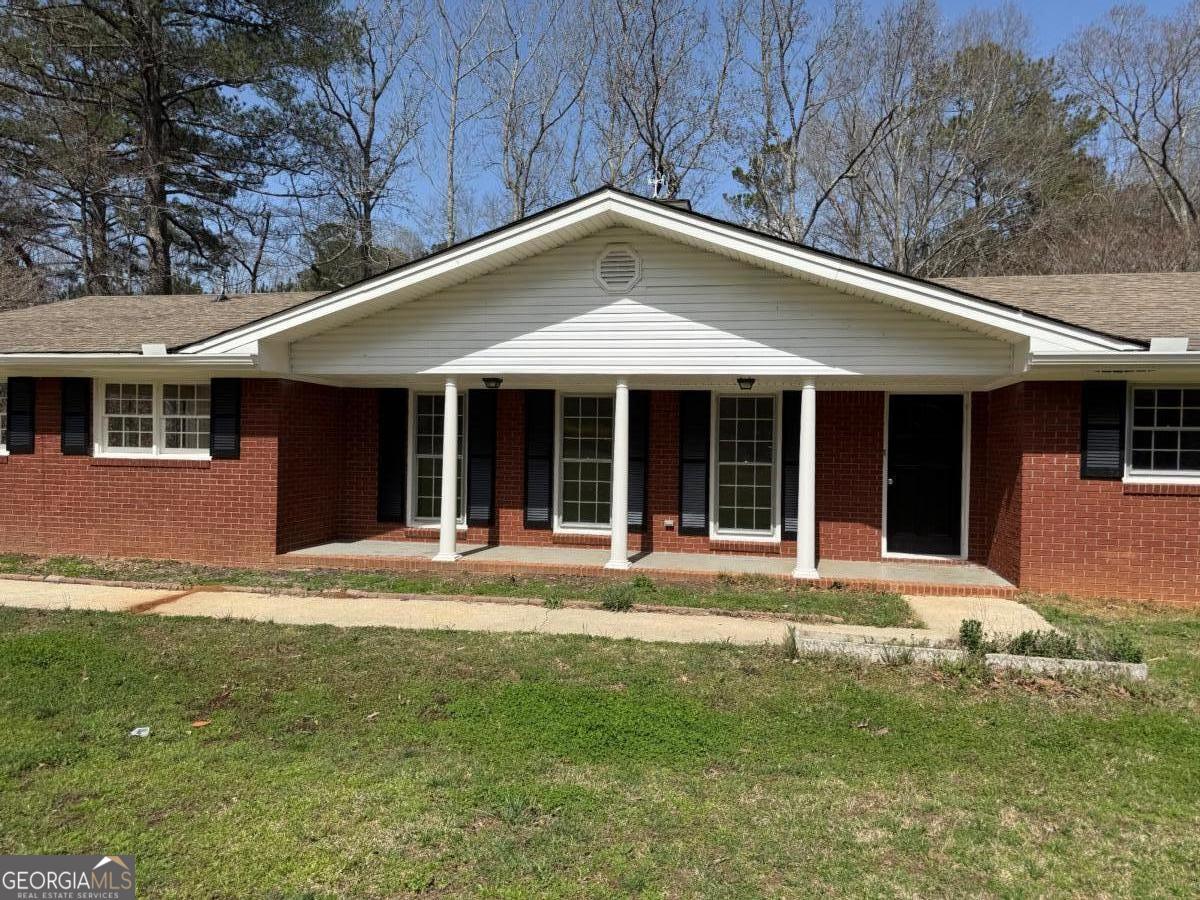 3153 Lake Monroe Rd Property Photo 1