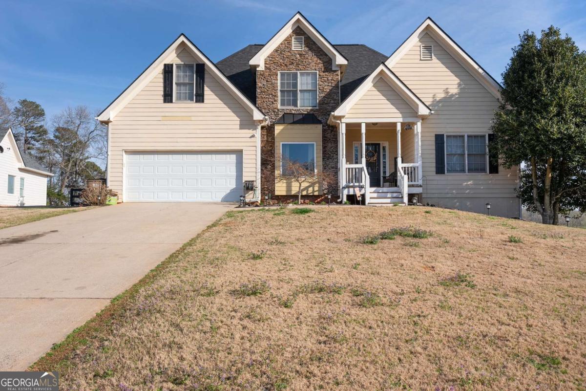 7155 Creek Ridge Drive Property Photo 1