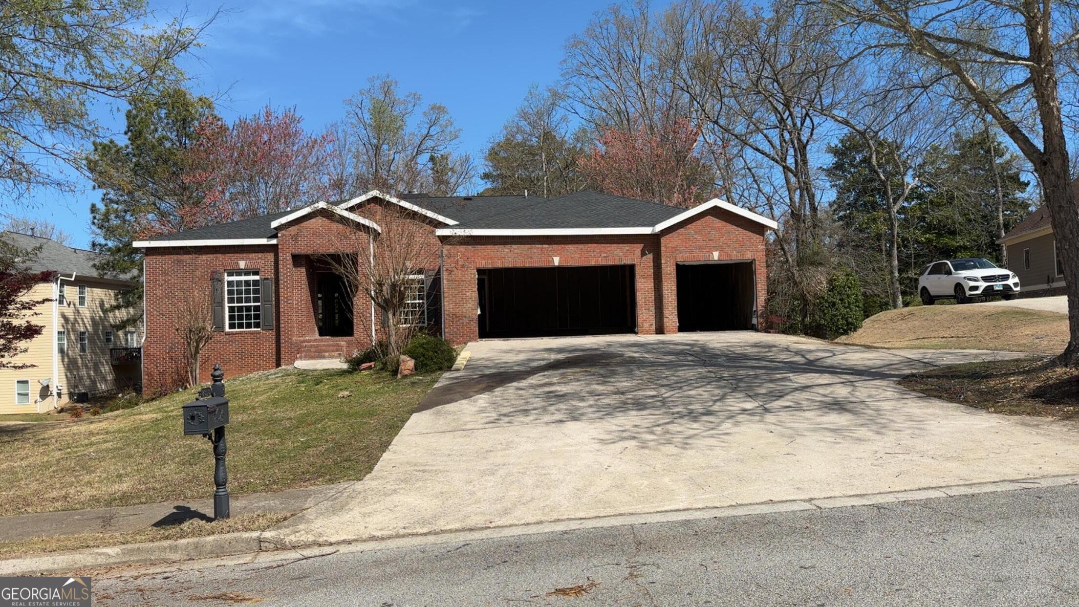 8828 Patricia Rose Property Photo 1