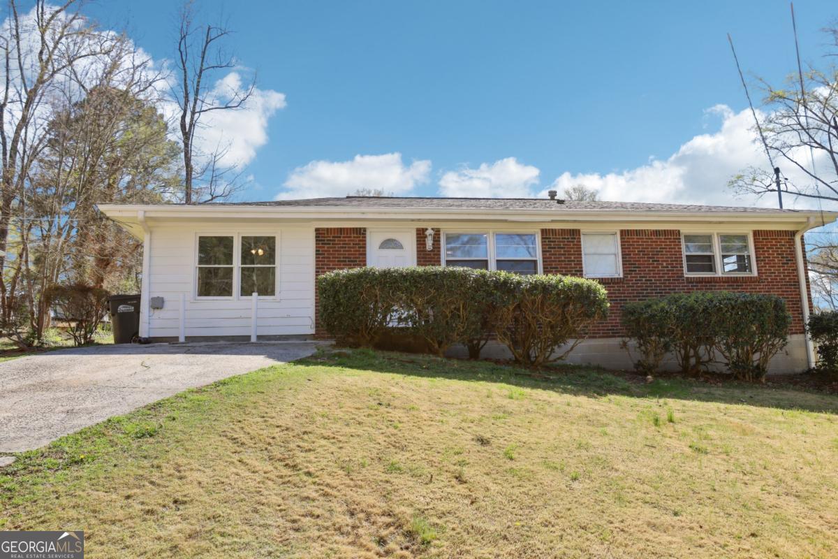 2020 Frank Lane Se Property Photo 1
