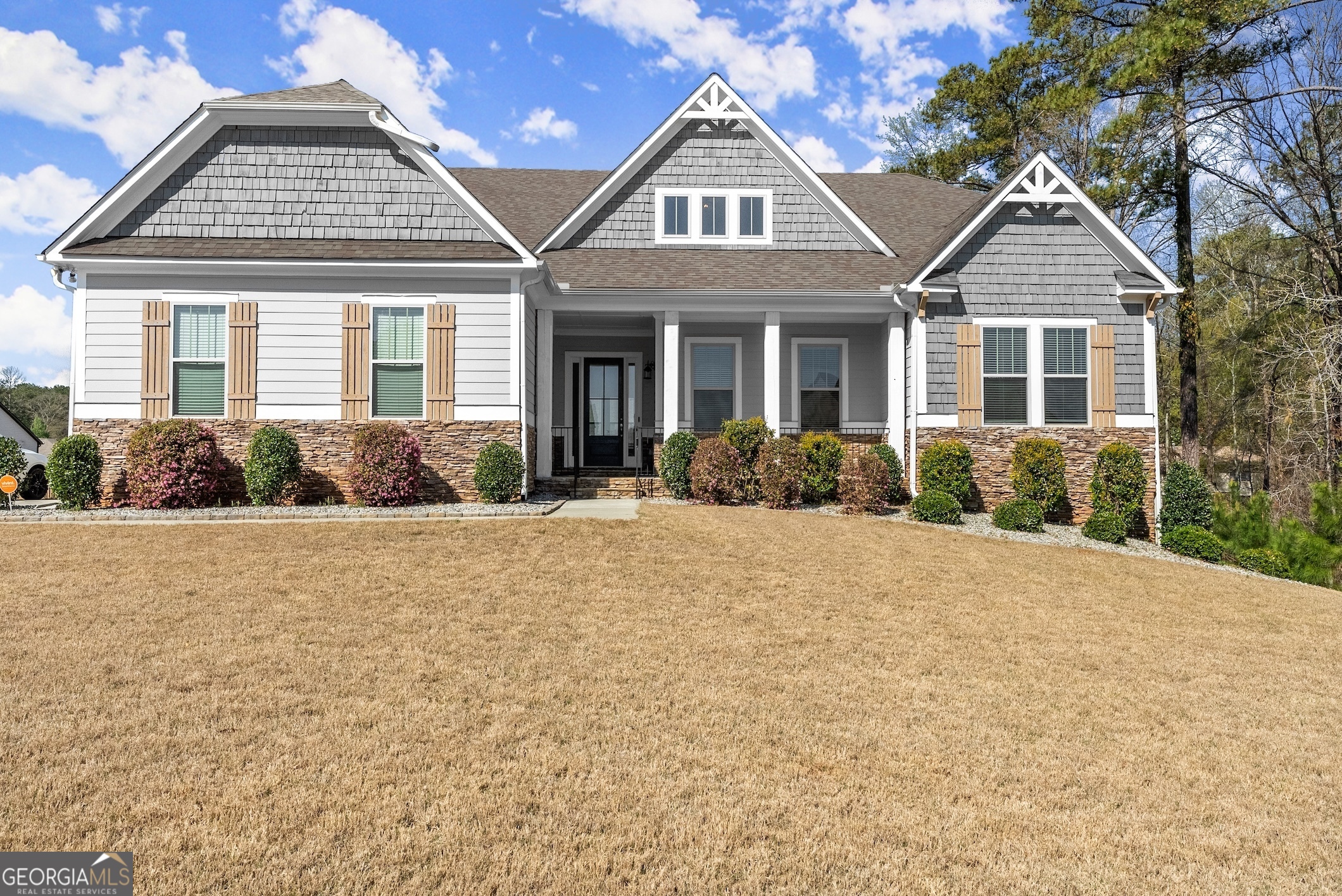 125 Whitman Grove Property Photo 1