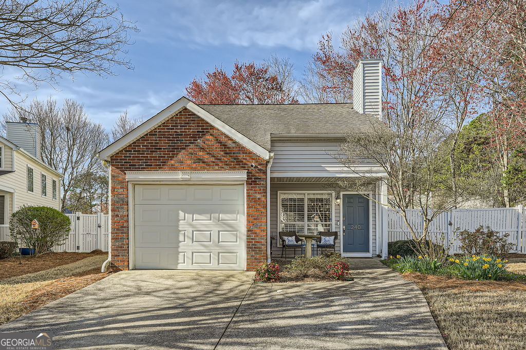 240 Cello Court Property Photo 1