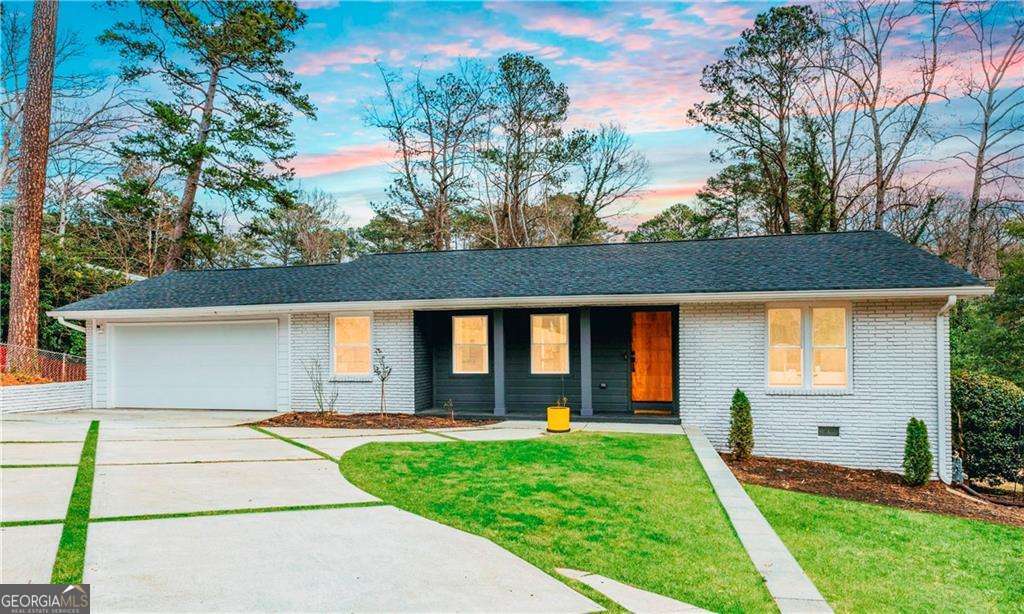 1377 Oak Grove Drive Property Photo 1