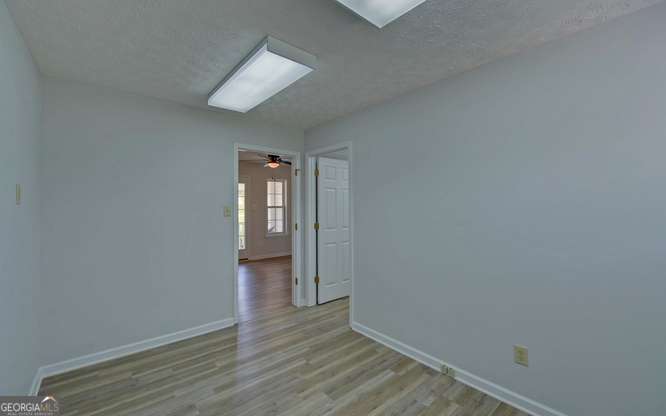 363 Memorial Road Property Photo 14