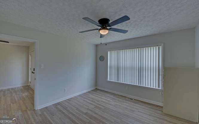 363 Memorial Road Property Photo 27