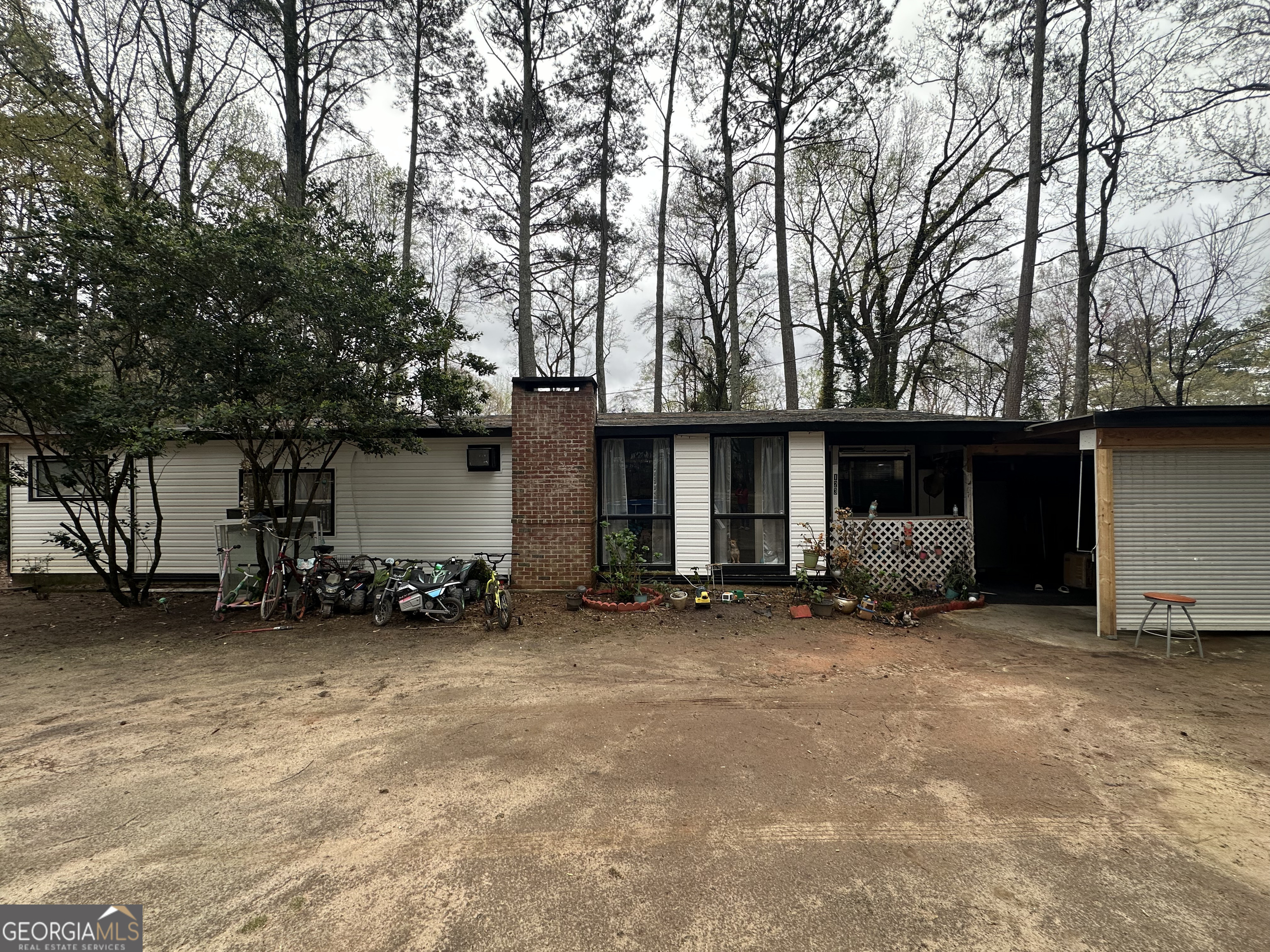 123 Spring Street Property Photo 1