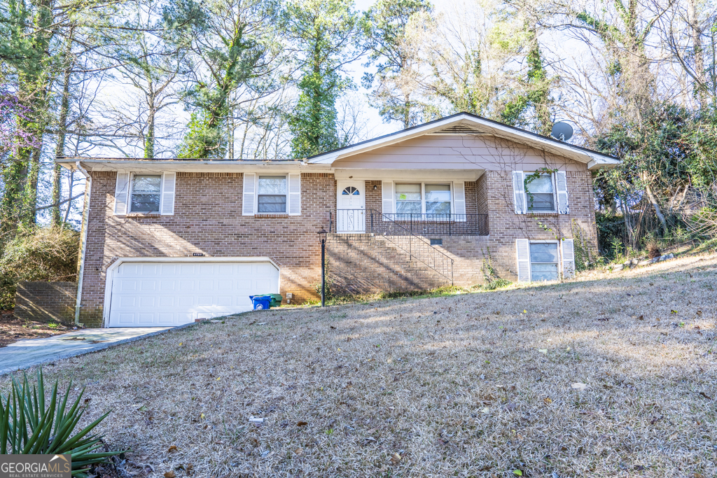2727 Whites Mill Court Property Photo 1
