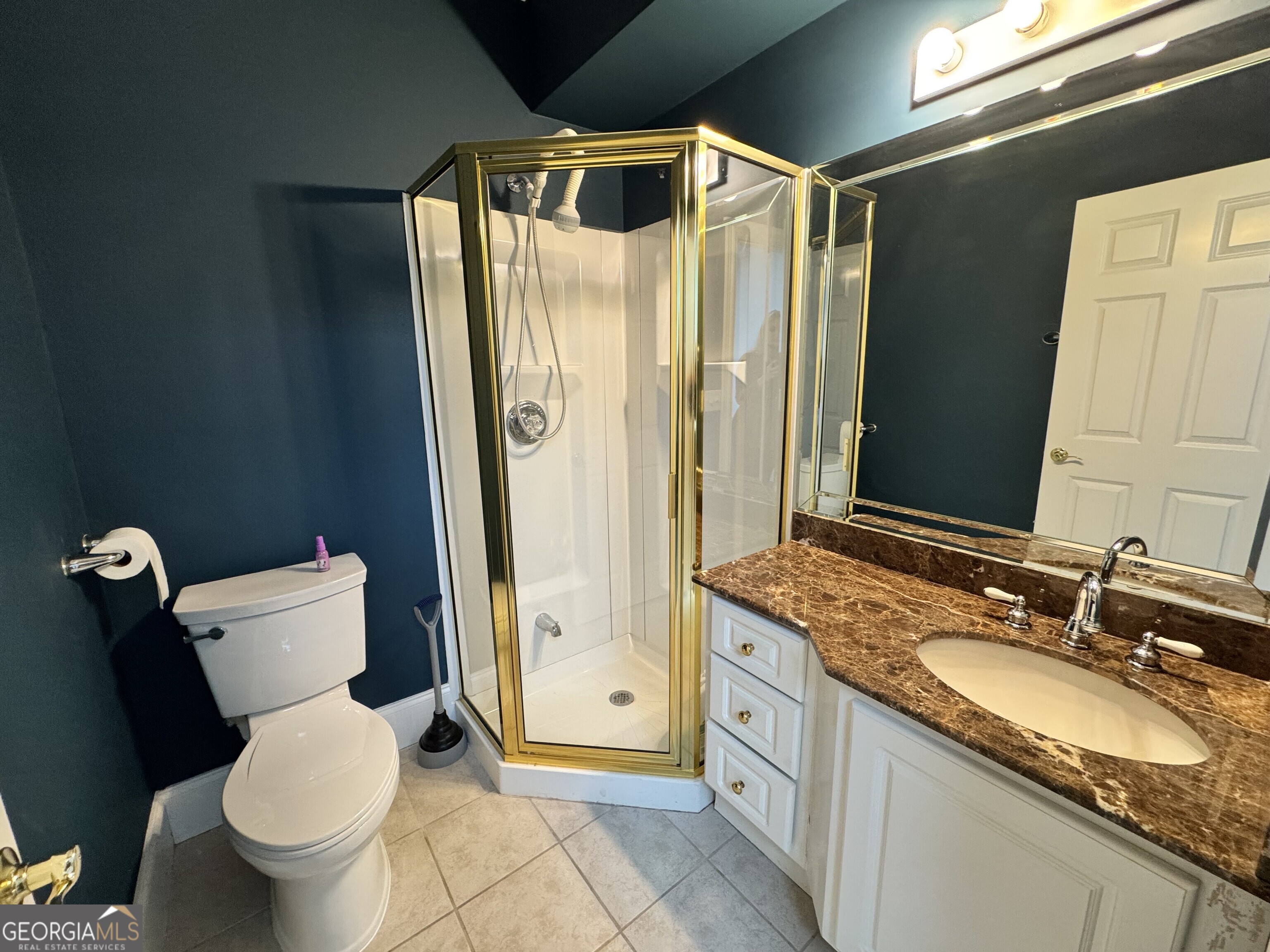 327 Dahlonega Street # 103b Property Photo 9