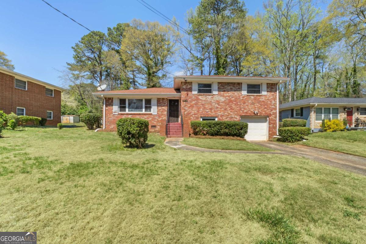 2508 Fontaine Circle Property Photo 1