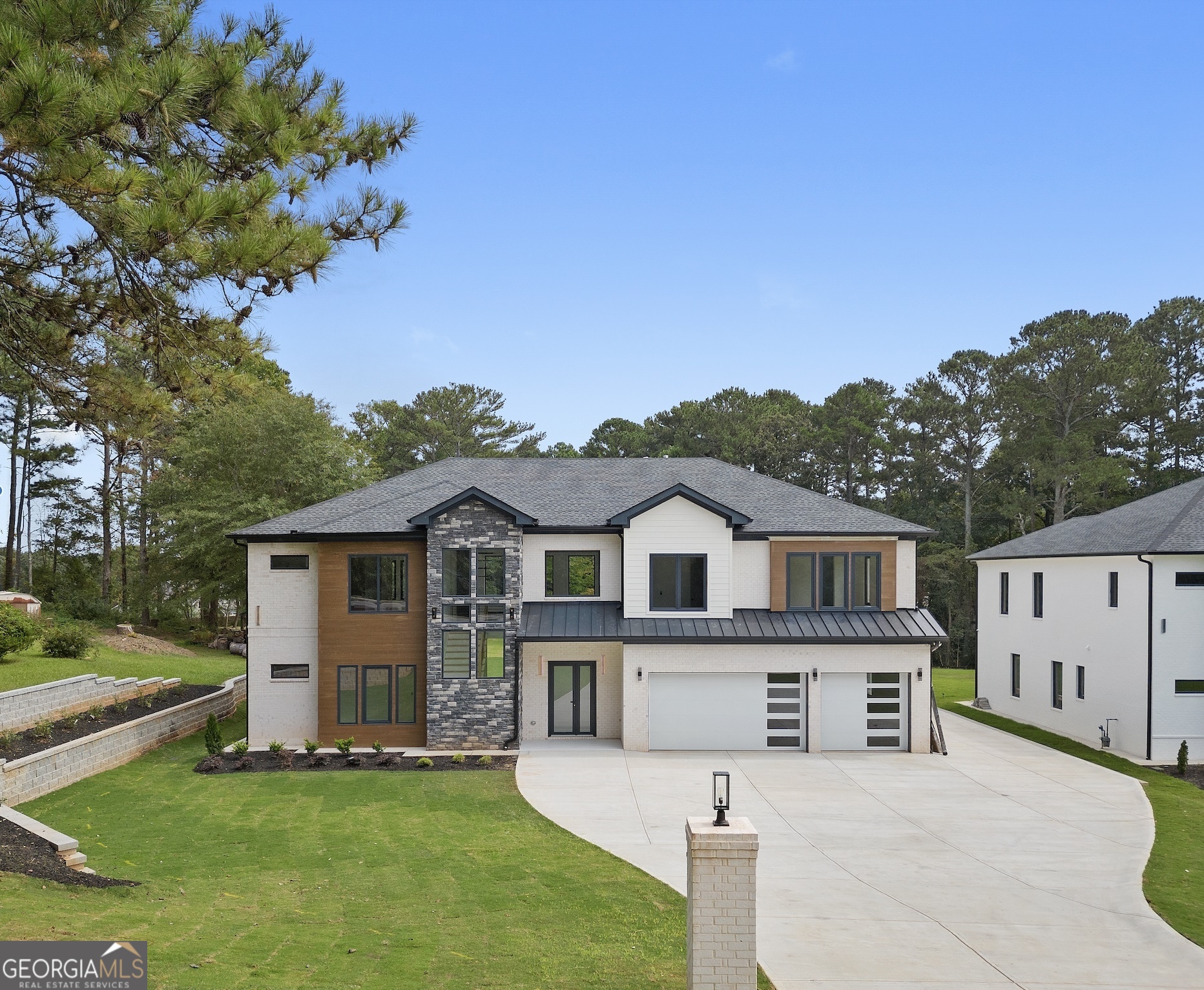 3240 Miller Bottom Road Property Photo 1