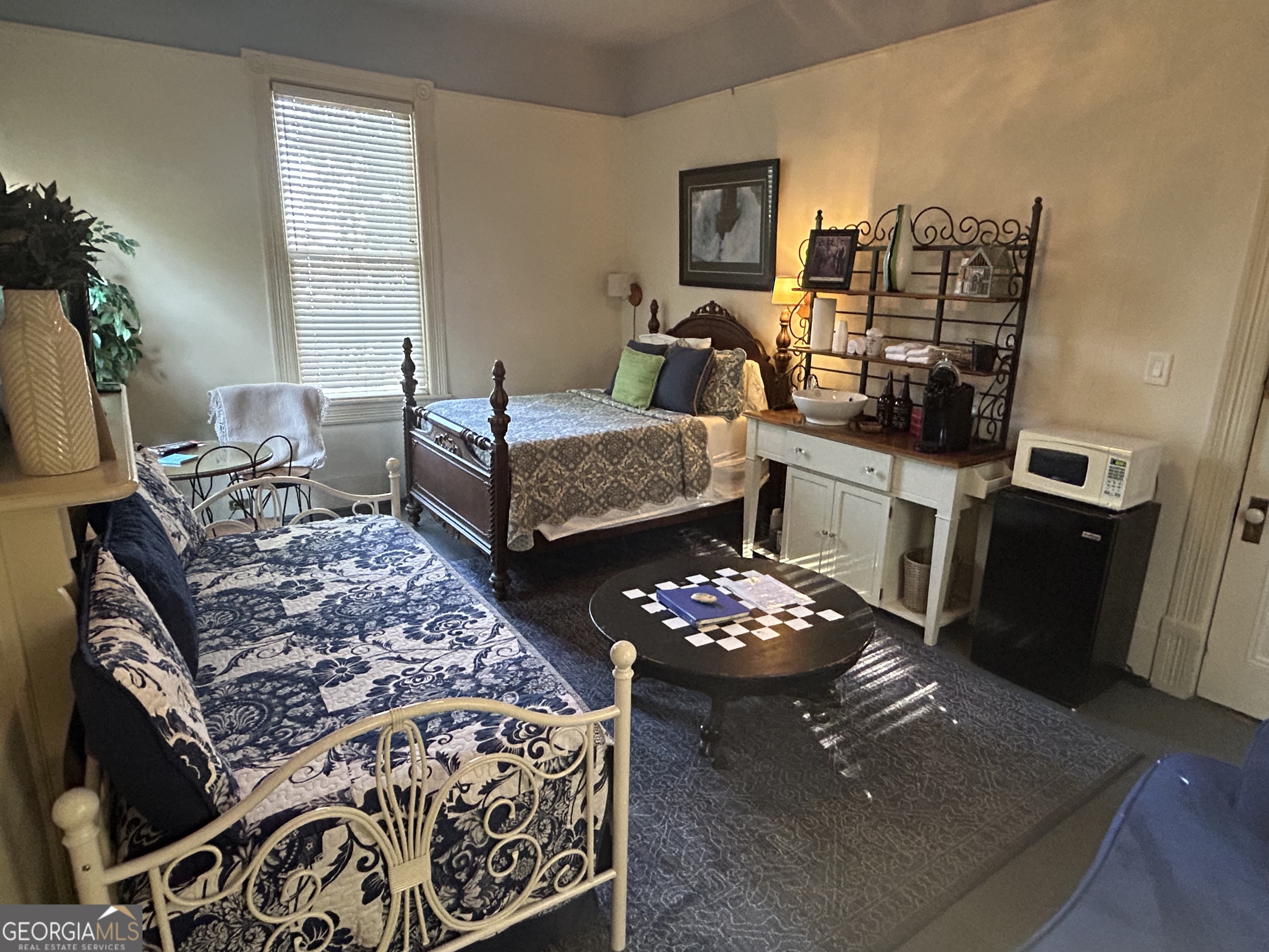 1055 Prince Avenue # A Property Photo 8