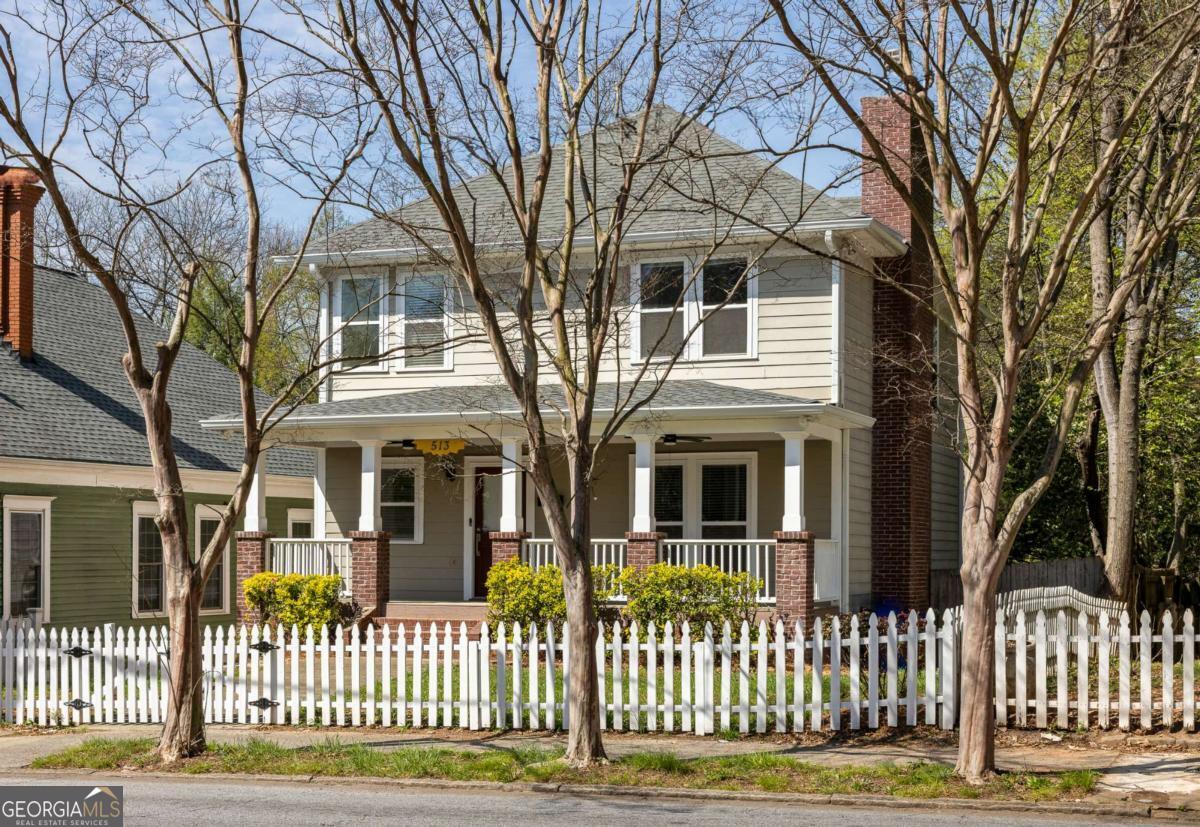 513 Boulevard Se Property Photo 1