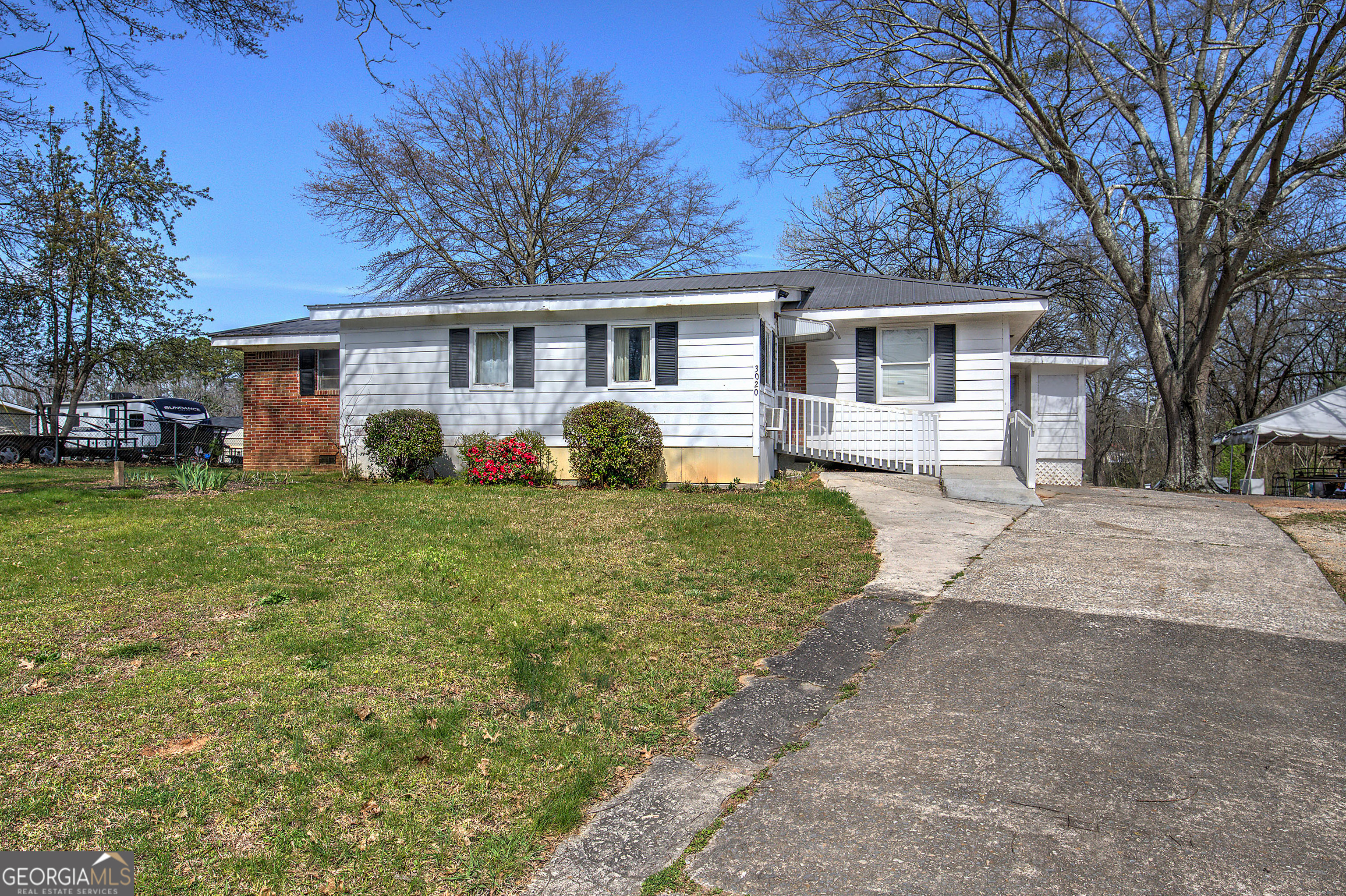 3020 Rome Highway Property Photo 1