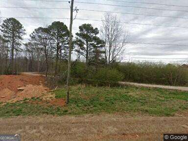 3325 Tanners Mill Road Property Photo 1