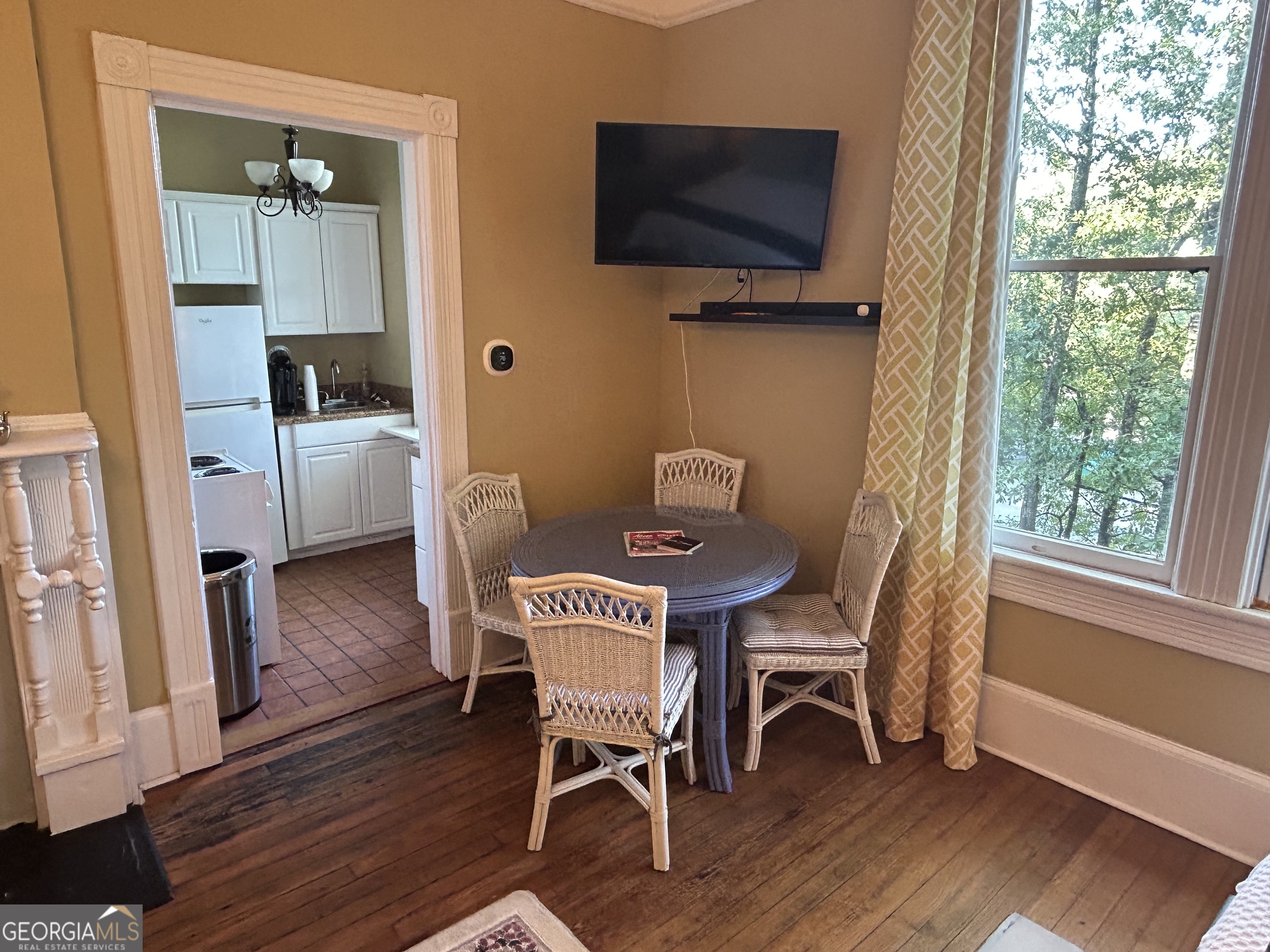 1055 Prince Avenue # B Property Photo 8