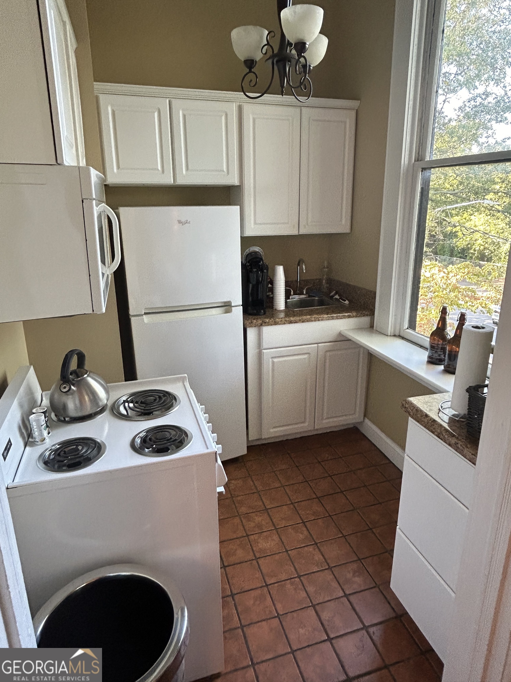 1055 Prince Avenue # B Property Photo 11