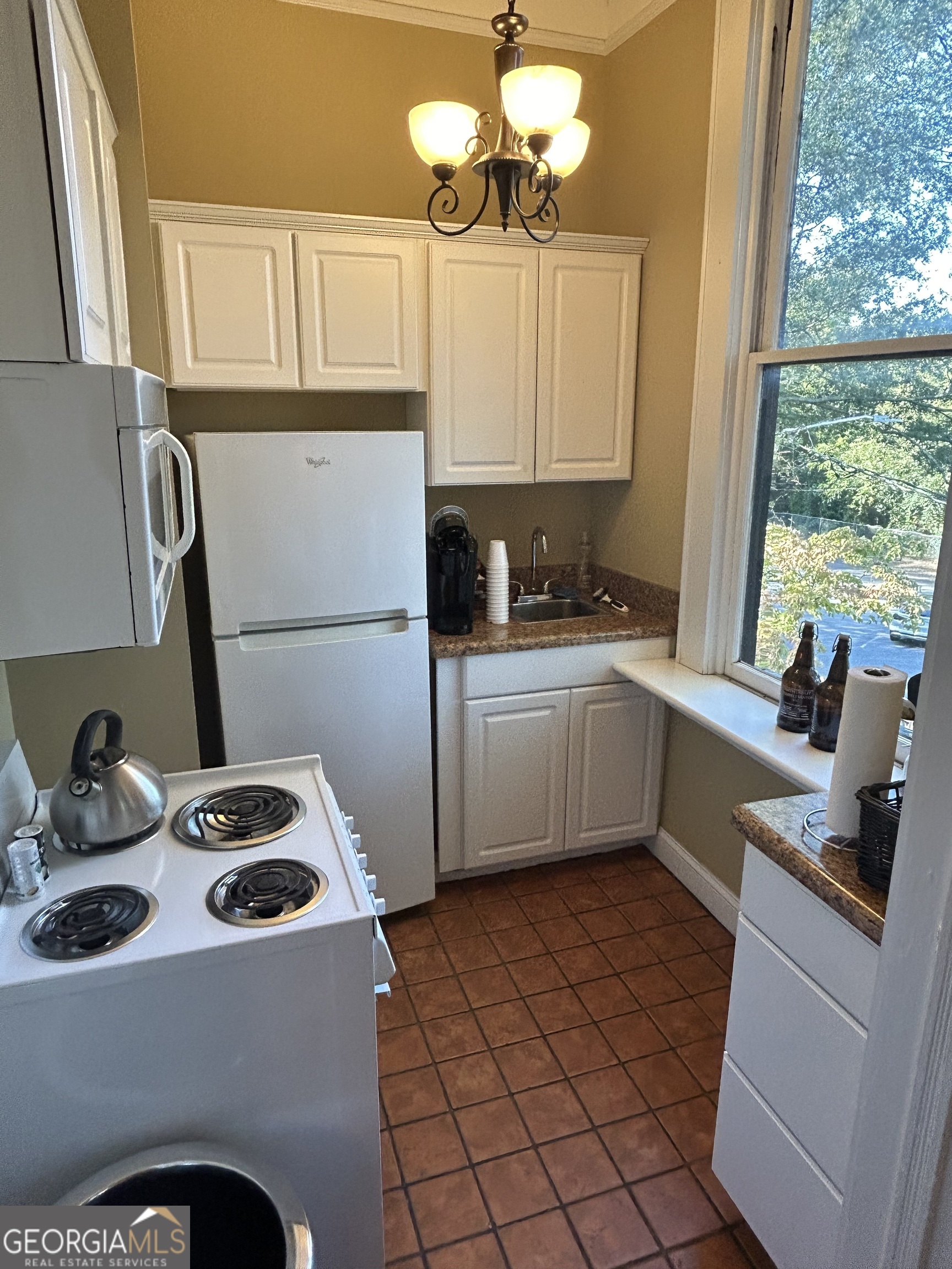 1055 Prince Avenue # B Property Photo 12