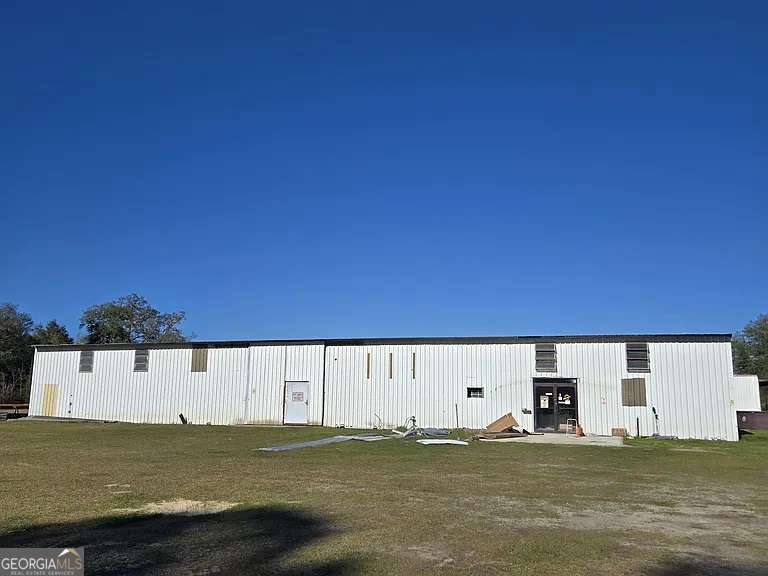 2636 Beechwood Drive Property Photo 4