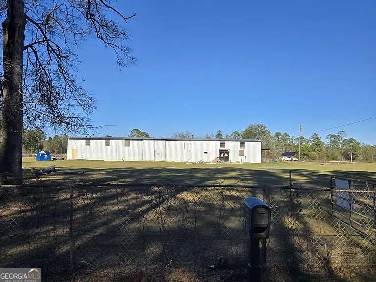 2636 Beechwood Drive Property Photo 5