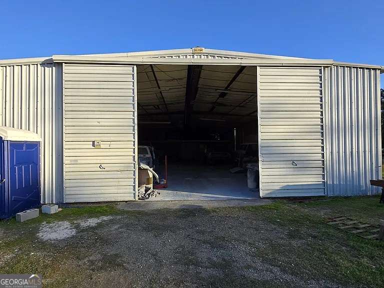 2636 Beechwood Drive Property Photo 6