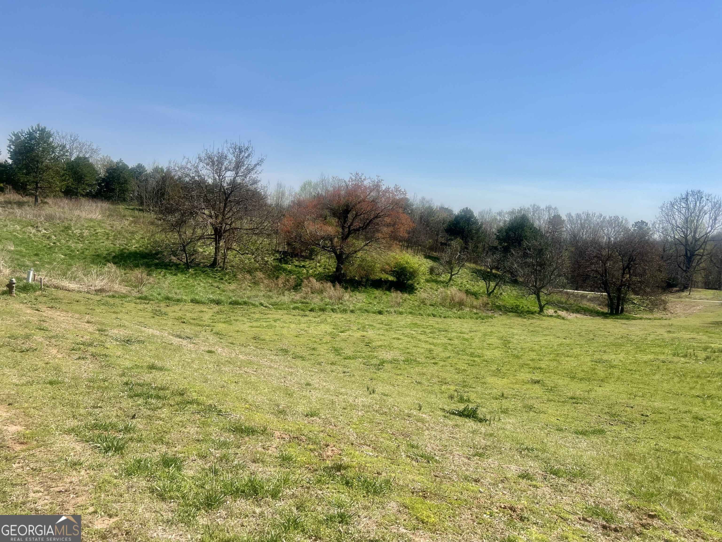 13 Night Hawk Drive Property Photo 1